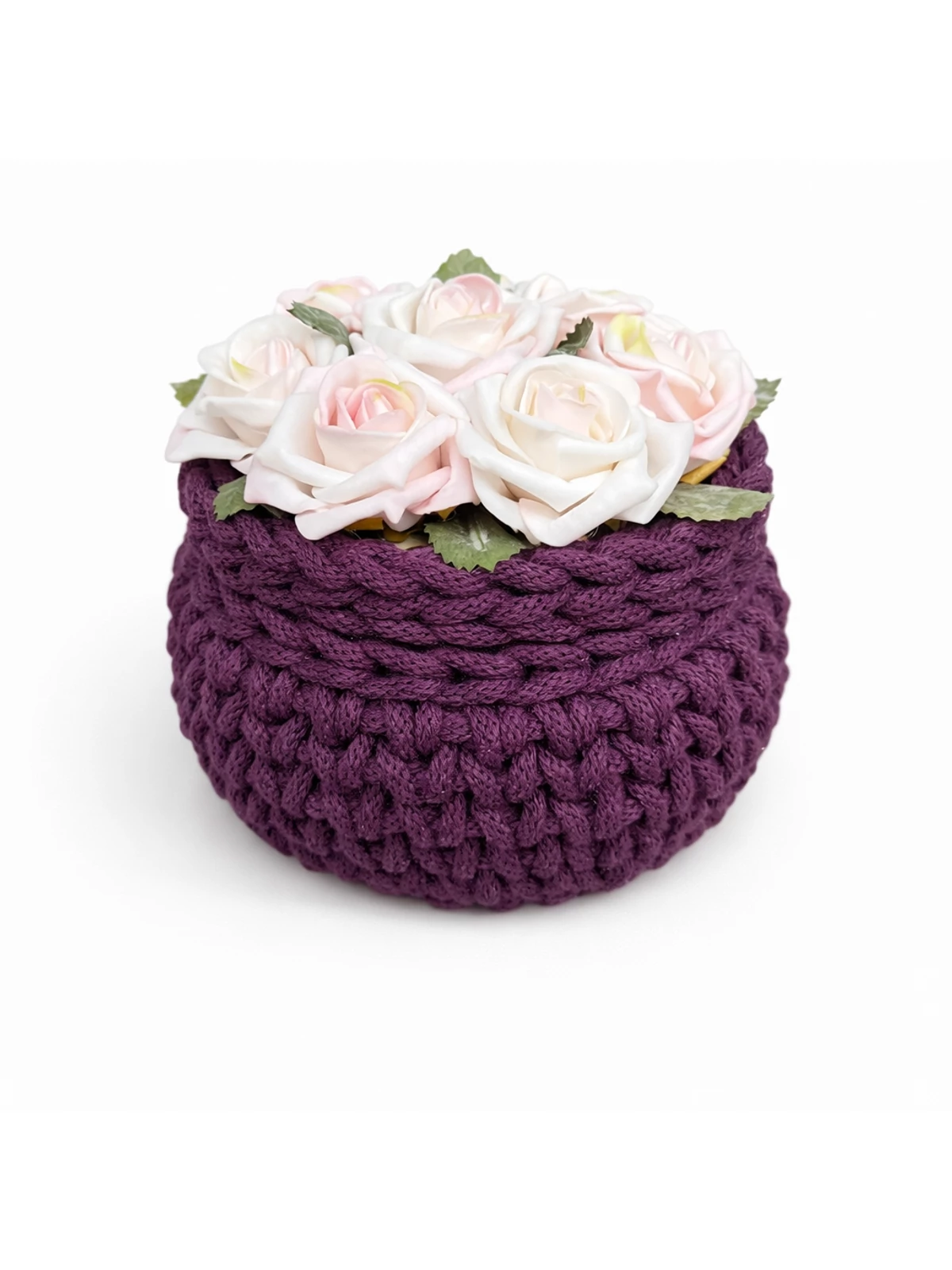 Virágos horgolt kosár a legeslegszebb ajándék és lakásdekor