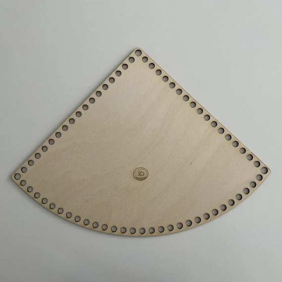 Natúr horgolható fa alap negyed kör 26x26 cm kosár készítéshez